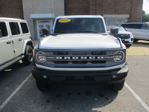Used 2024 Ford Bronco Big Bend AWD/4WD image 2