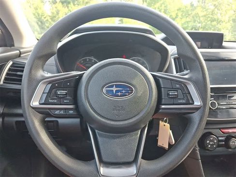 Used 2019 Subaru Impreza 2.0i Premium image 16