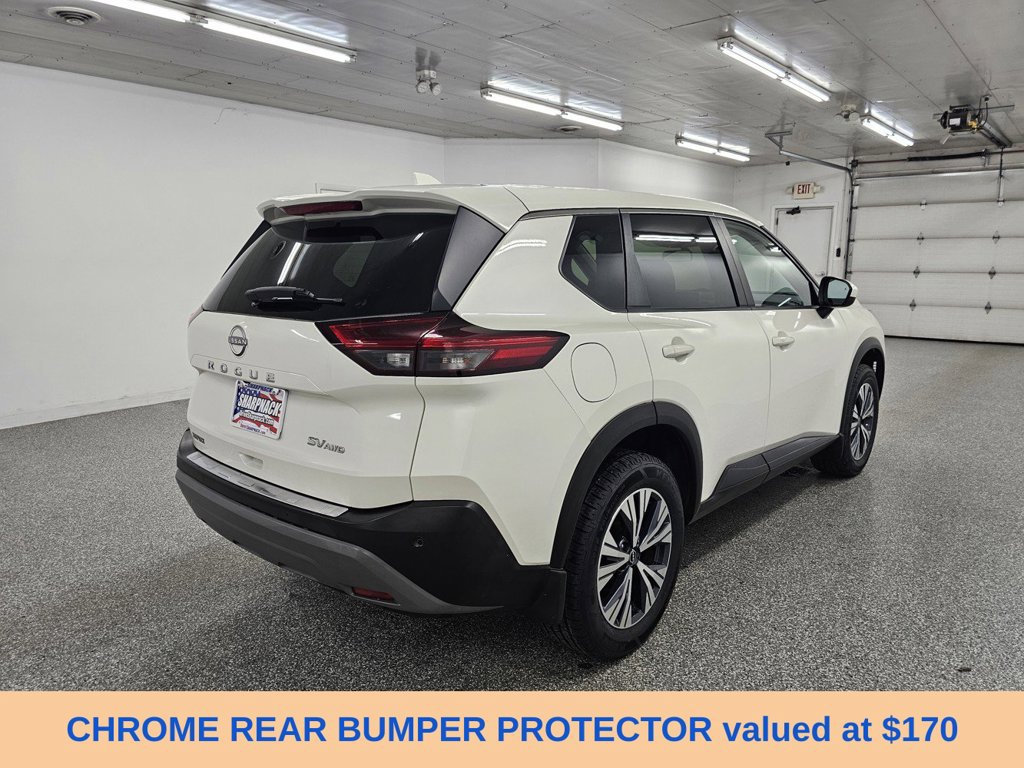 Used 2023 Nissan Rogue SV AWD/4WD image 4
