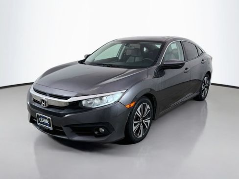 Used 2017 Honda Civic EX-T image 3