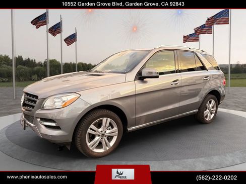 Used 2013 Mercedes-Benz ML 350 BlueTEC 4MATIC image 4