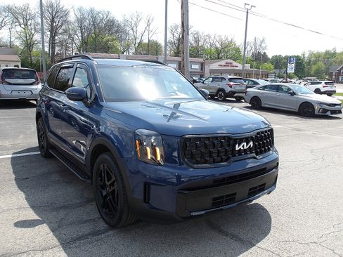 Used 2024 Kia Telluride EX X-Line AWD/4WD image 2