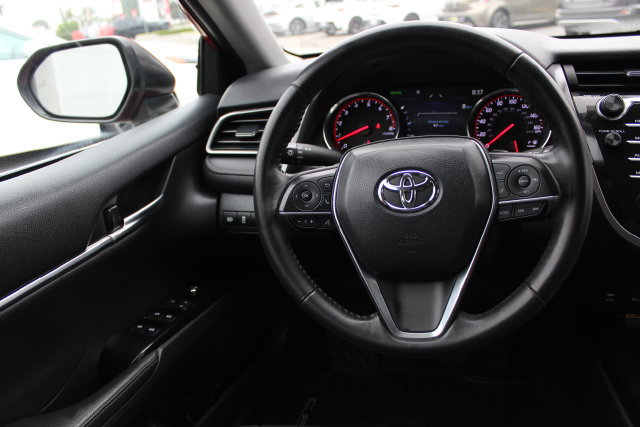 Used 2019 Toyota Camry XSE FWD image 43