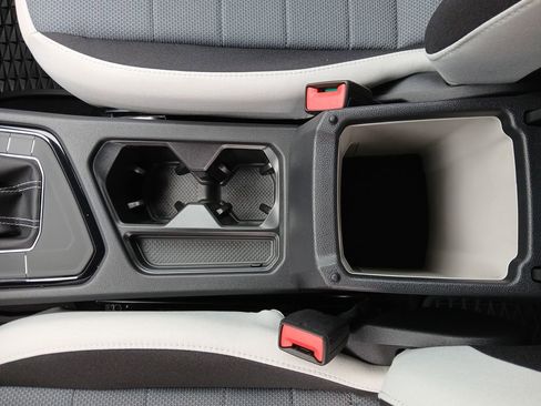 New 2025 Volkswagen Taos S image 24