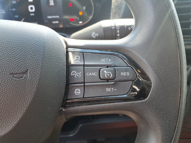 Used 2025 RAM ProMaster 2500 w/ U-Haul Equipment Group FWD image 29