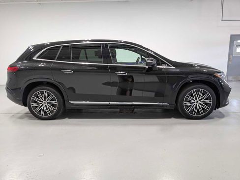 Certified 2023 Mercedes-Benz EQS 580 4MATIC SUV image 7