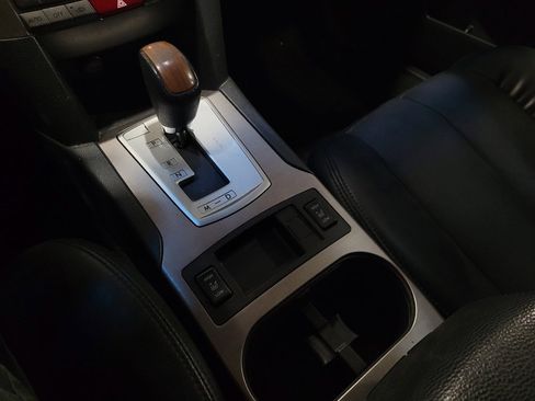 Used 2013 Subaru Outback 2.5i Limited w/ Moonroof Pkg image 26