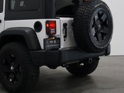 Used 2013 Jeep Wrangler Unlimited Sport image 10