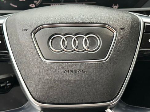 Used 2024 Audi Q8 e-tron Premium Plus w/ Premium Plus Package image 47