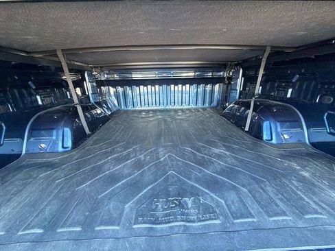 Used 2022 Chevrolet Silverado 1500 Custom image 12