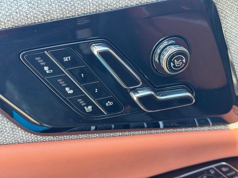 New 2026 Cadillac Optiq Sport 2 image 19