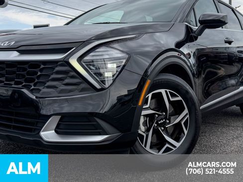 Used 2024 Kia Sportage LX image 6