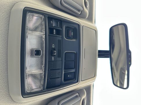 Used 2011 Toyota 4Runner Limited image 40