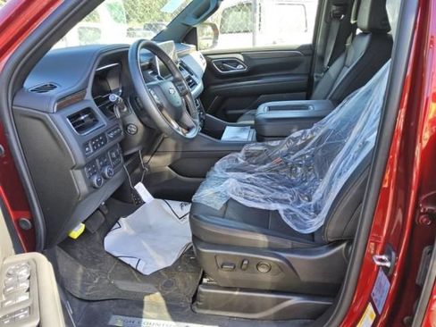 Used 2024 Chevrolet Tahoe High Country w/ Max Trailering Package AWD/4WD image 3