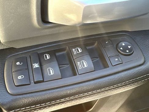 Used 2022 RAM 2500 Big Horn image 22