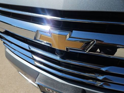 Used 2025 Chevrolet Tahoe LT image 29