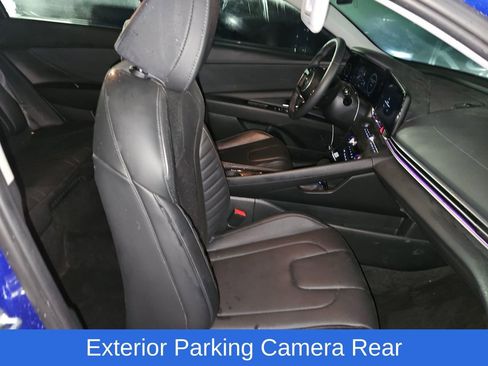 Used 2024 Hyundai Elantra Limited image 10