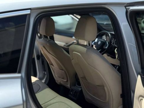 Used 2017 BMW X1 xDrive28i image 14