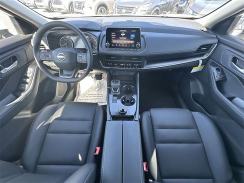 New 2026 Nissan Rogue SV image 20