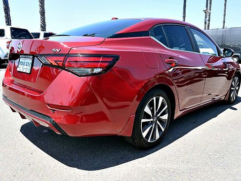 Used 2020 Nissan Sentra SV w/ SV Premium Package FWD image 7