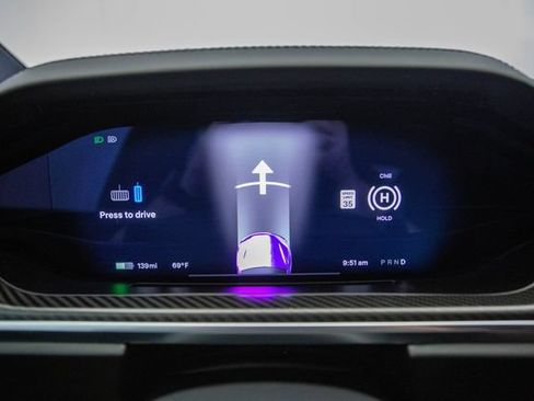 Used 2022 Tesla Model X Plaid AWD/4WD image 8