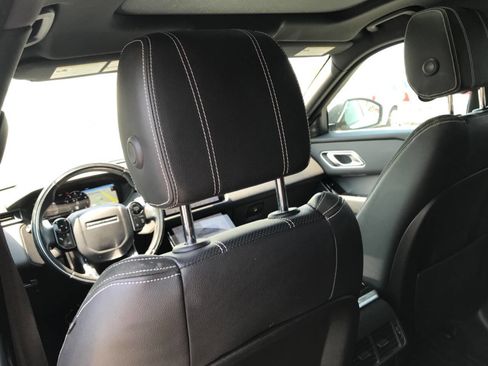 Used 2018 Land Rover Range Rover Velar R-Dynamic SE image 19