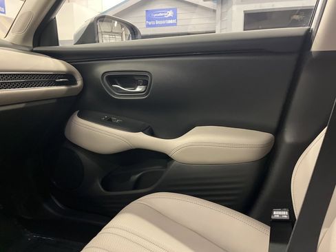 Used 2026 Honda HR-V EX-L image 14
