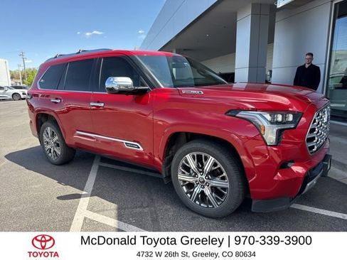 Used 2023 Toyota Sequoia Capstone AWD/4WD image 2