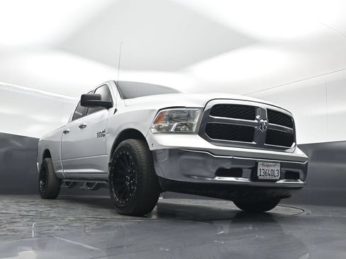 Used 2018 RAM 1500 Classic SLT RWD image 38