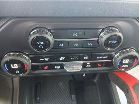 New 2026 Ford Bronco Heritage Edition AWD/4WD image 25