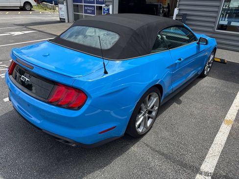 Used 2022 Ford Mustang GT Premium w/ Equipment Group 401A RWD image 7