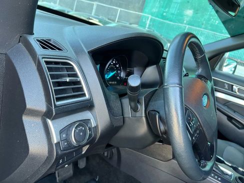 Used 2017 Ford Explorer XLT w/ Equipment Group 201A image 20