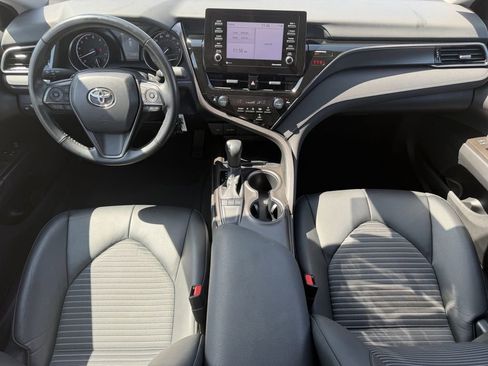 Used 2024 Toyota Camry SE FWD image 13