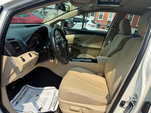 Used 2009 Toyota Venza FWD image 17
