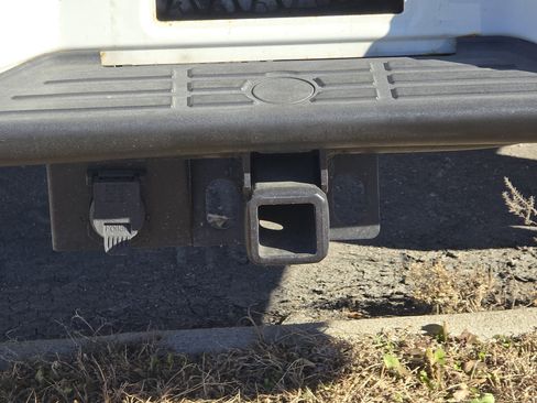 Used 2015 Nissan Titan PRO-4X w/ Pro-4x Luxury Package image 6