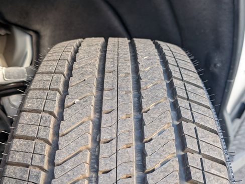 Used 2024 Chevrolet Silverado EV W/T image 33