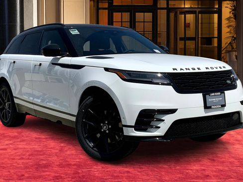 New 2026 Land Rover Range Rover Velar Dynamic SE image 19