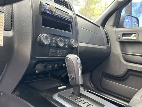 Used 2011 Ford Escape Limited w/ 301A Rapid Spec Order Code AWD/4WD image 16
