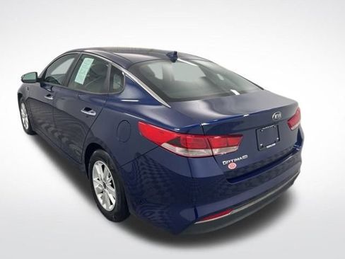 Used 2018 Kia Optima LX image 6