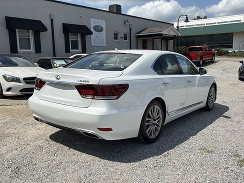 Used 2013 Lexus LS 460 w/ Comfort Pkg RWD image 8