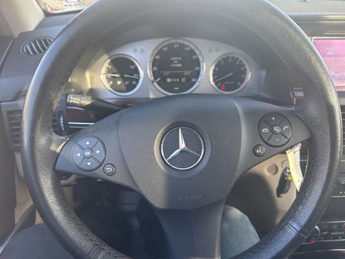 Used 2010 Mercedes-Benz GLK 350 4MATIC image 10
