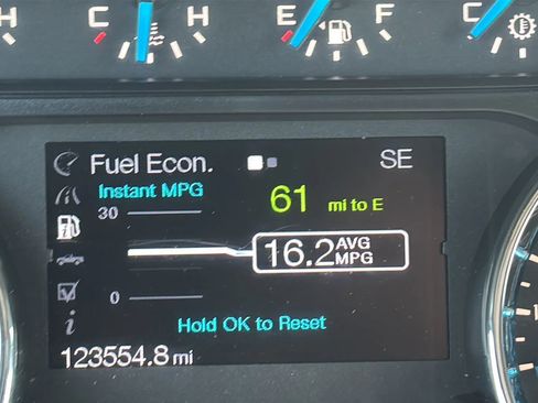 Used 2013 Ford F150 XLT w/ Luxury Equipment Group image 29