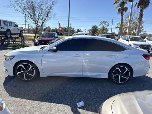 Used 2022 Honda Accord Sport image 7