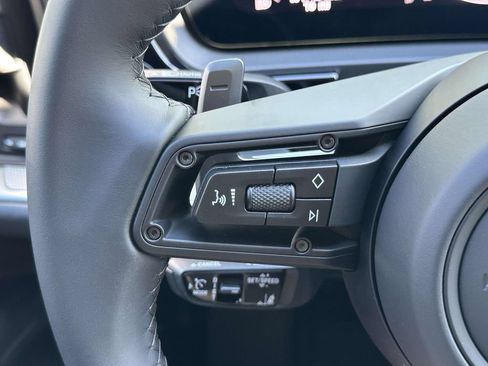New 2026 Porsche Cayenne Coupe AWD/4WD image 21