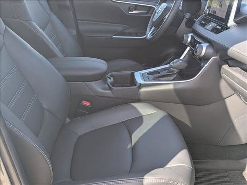 Used 2023 Toyota RAV4 XLE Premium FWD image 20