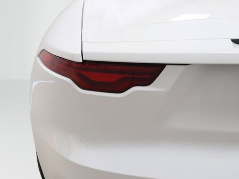 Used 2024 Jaguar F-TYPE Convertible AWD image 13