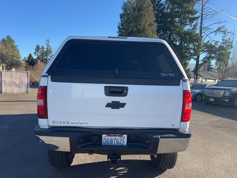 Used 2009 Chevrolet Silverado 2500 W/T image 6