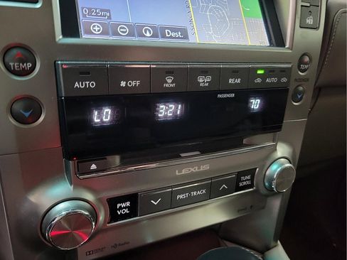 Used 2019 Lexus GX 460 Premium image 18
