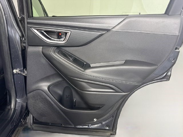 Used 2019 Subaru Forester Premium AWD/4WD image 27