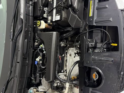 Used 2017 Nissan Rogue SV image 27